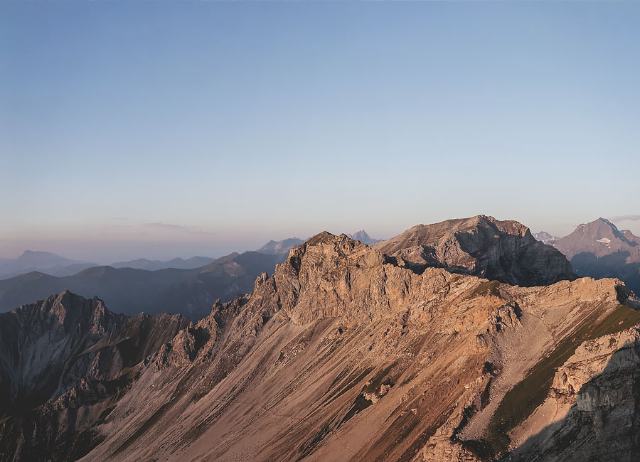 fe-2column-health-mountains